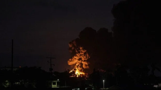 Tangki Minyak Cilacap Terbakar